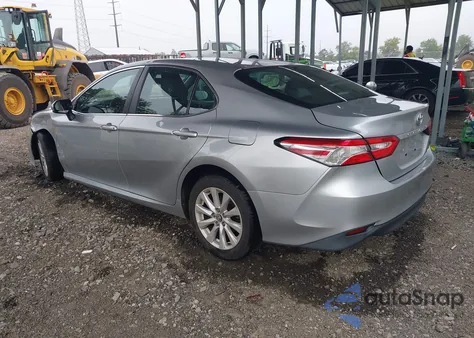 2018 Toyota Camry Le from USA, damaged, VIN 4T1B11HK7JU609805